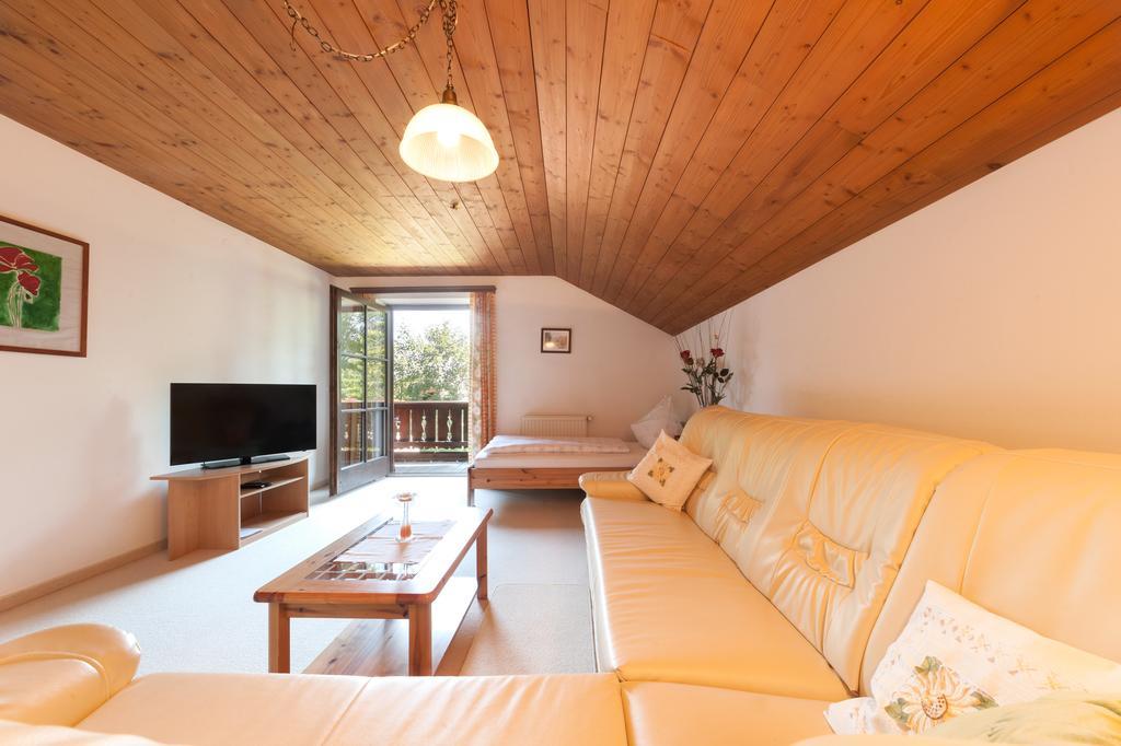 Haus Wolfgangsee Sankt Gilgen Szoba fotó